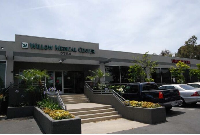 2704 E Willow St, Signal Hill, CA for sale Primary Photo- Image 1 of 1