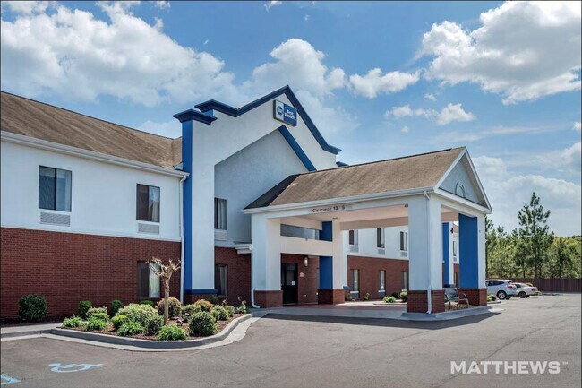 More details for 100 Hunters Mountain Pky, Troy, AL - Hospitality for Sale