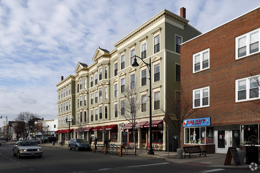 369 Somerville Ave, Somerville, MA for sale - Building Photo - Image 1 of 1