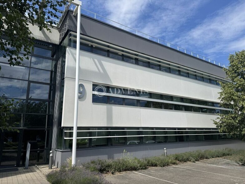 Bureau dans Schiltigheim à louer - Photo du bâtiment - Image 2 de 9