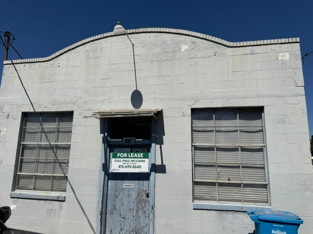 303 Old County Rd, San Carlos, CA for lease - Building Photo - Image 2 of 4
