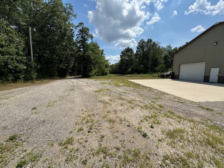 29151 County Road 108, Elkhart, IN à vendre - Photo du bâtiment - Image 3 de 20