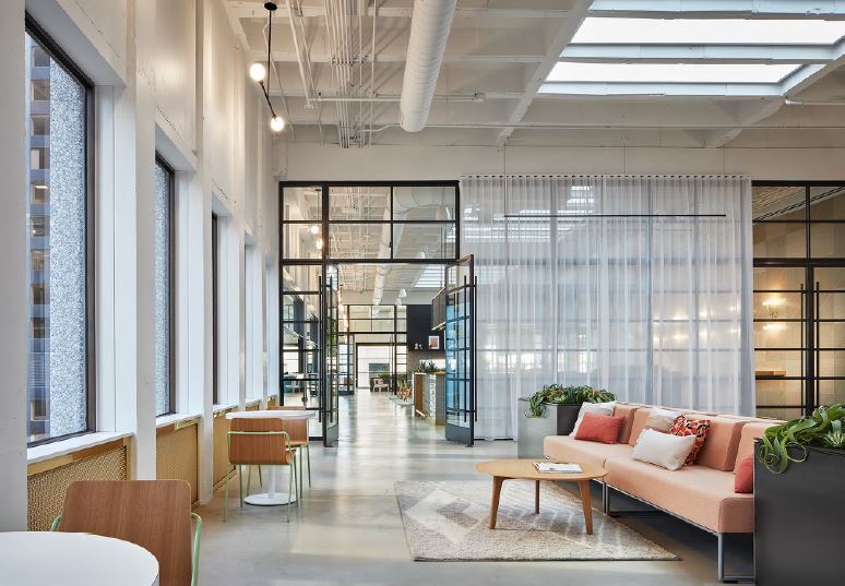 311 W Monroe St, Chicago, IL à louer - Photo du bâtiment - Image 3 de 67