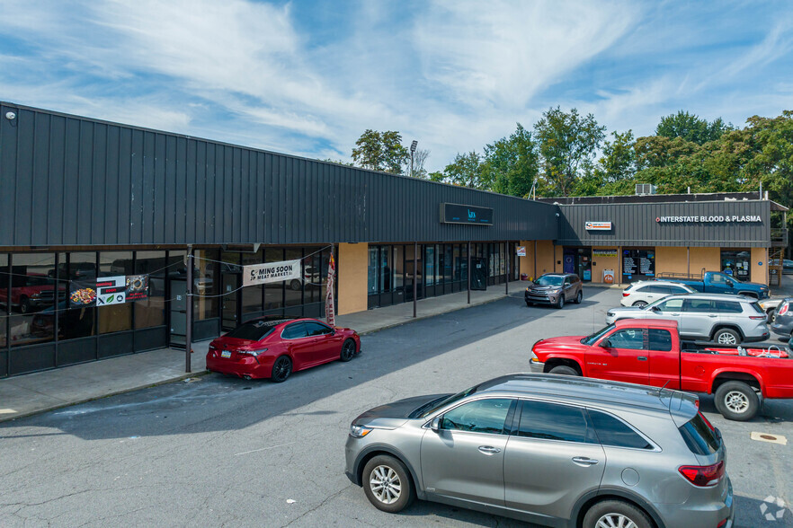 653-665 Carey Ave, Hanover Township, PA for lease - Primary Photo - Image 1 of 15