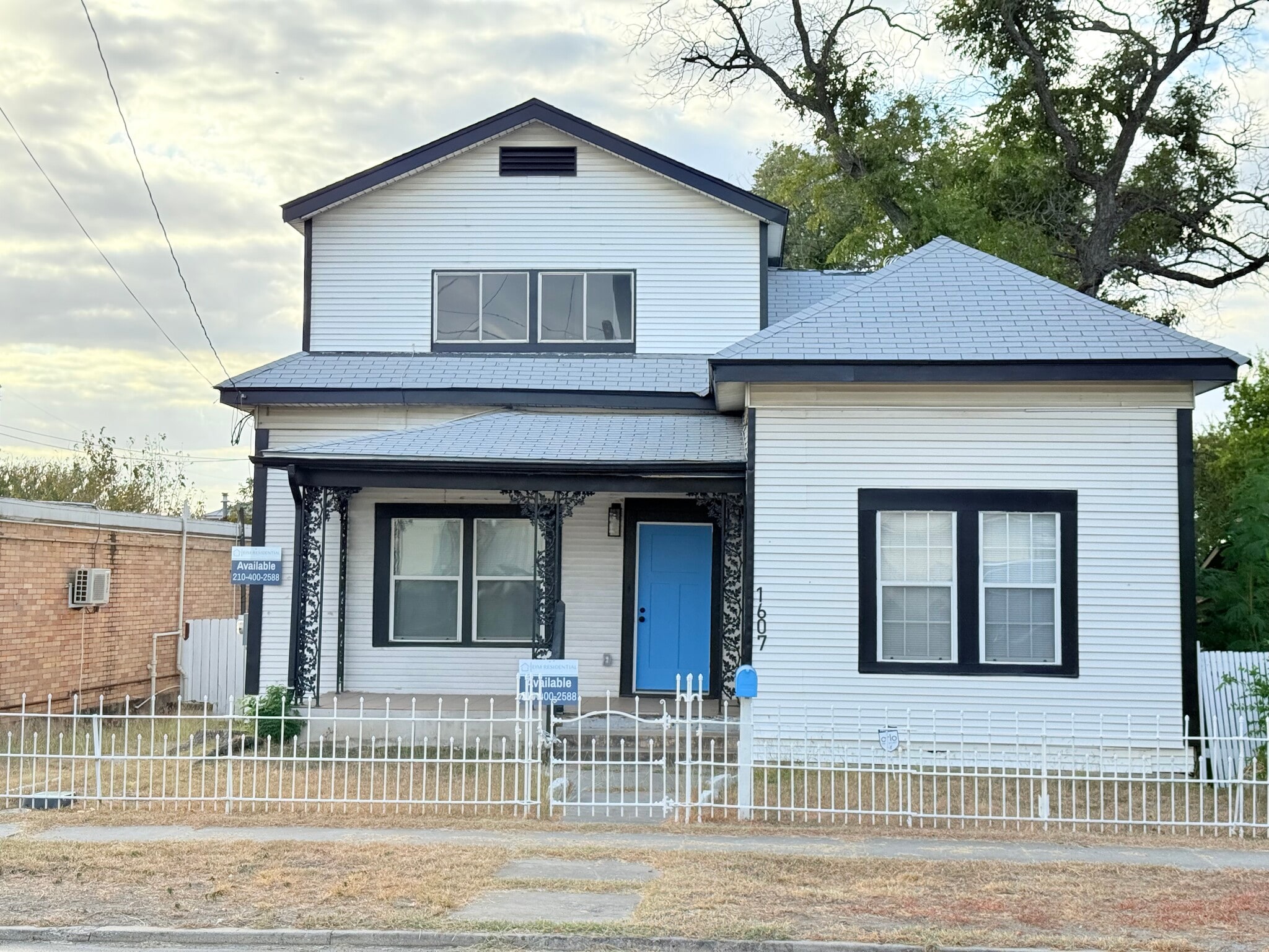 1607 N Pine St, San Antonio, TX for lease Primary Photo- Image 1 of 15