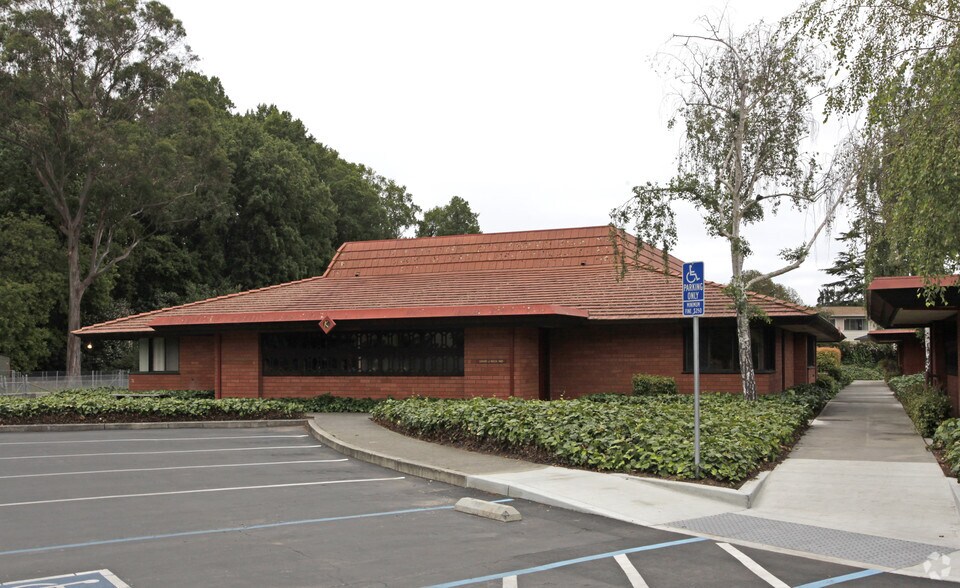 550 Water St, Santa Cruz, CA à louer - Photo du bâtiment - Image 2 de 3