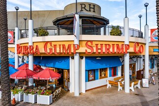 Plus de détails pour 95 S Pine Ave, Long Beach, CA - Commerce de détail à louer