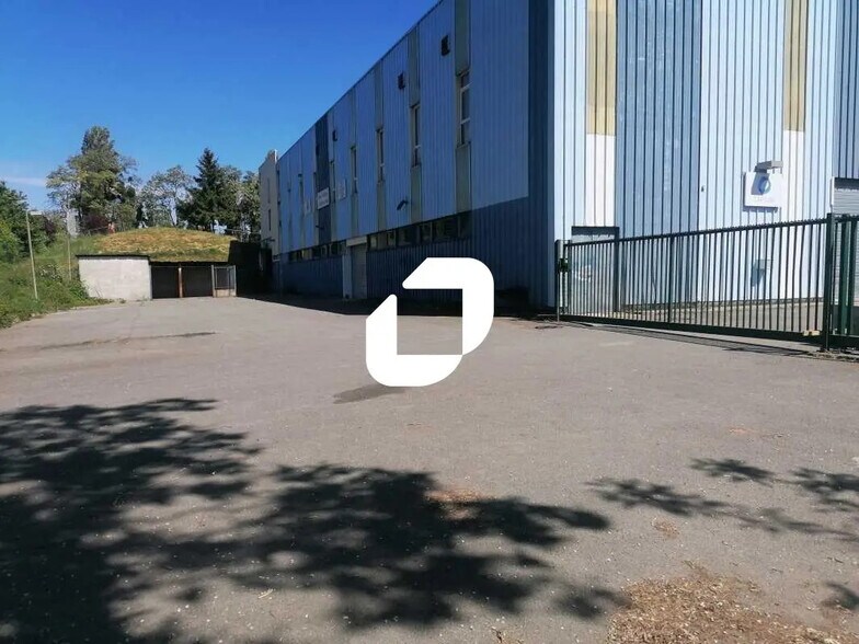 Flex dans Chilly-Mazarin à louer - Photo du bâtiment - Image 2 de 6