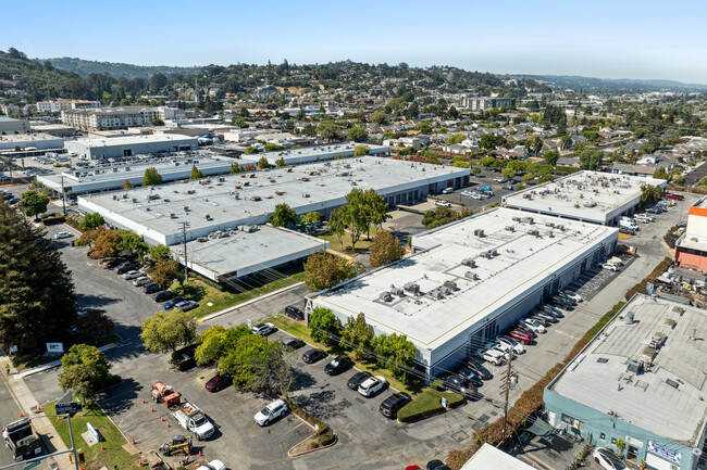 More details for 300-350 Harbor Blvd, Belmont, CA - Industrial for Lease