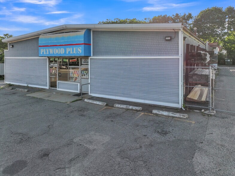 600 Park Ave, Worcester, MA à vendre - Photo du bâtiment - Image 2 de 9