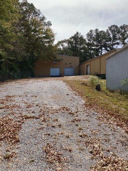 301 W Presley Blvd, Mccomb, MS for sale - Primary Photo - Image 1 of 3