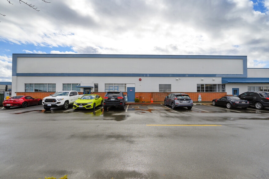 3220 100th St SW, Everett, WA for lease - Building Photo - Image 2 of 23