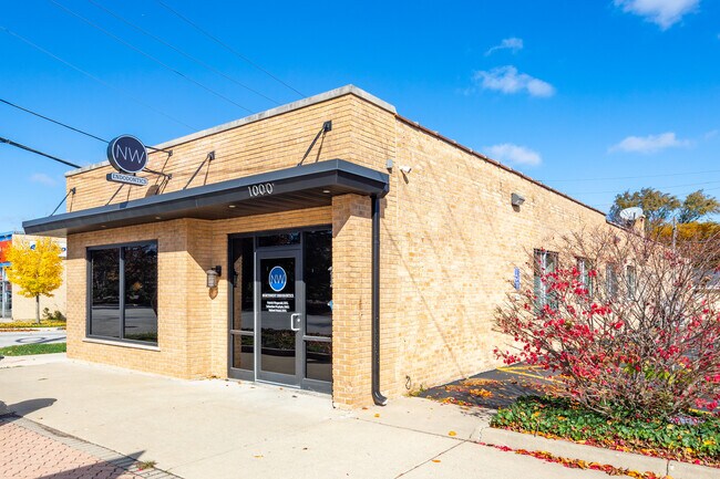 Plus de détails pour 1000 E Northwest Hwy, Mount Prospect, IL - Bureau à louer
