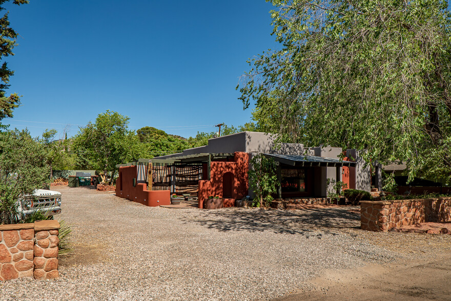 110 Oak Creek Blvd, Sedona, AZ à vendre - Photo principale - Image 1 de 66