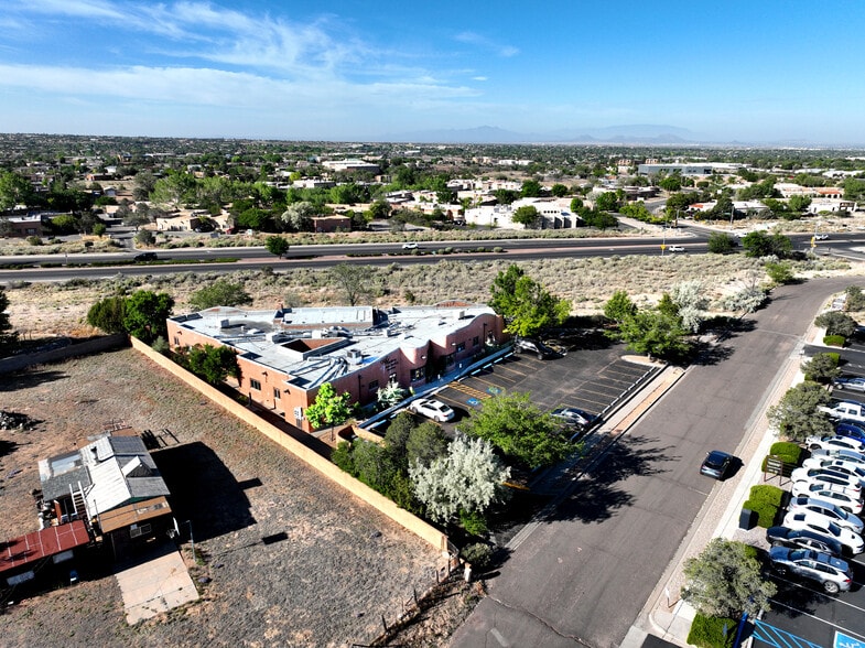 546 Harkle Rd, Santa Fe, NM for lease - Building Photo - Image 2 of 3