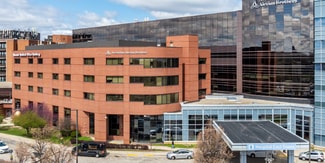 Plus de détails pour 810 Biesterfield Rd, Elk Grove Village, IL - Bureau/Médical à louer