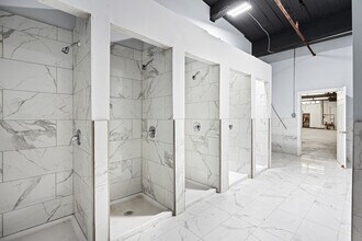 4150 Kensington Ave, Philadelphia, PA for lease Interior Photo- Image 1 of 3