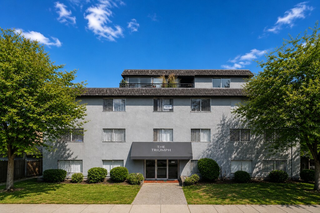 2065 Triumph St, Vancouver, BC à vendre Photo principale- Image 1 de 11