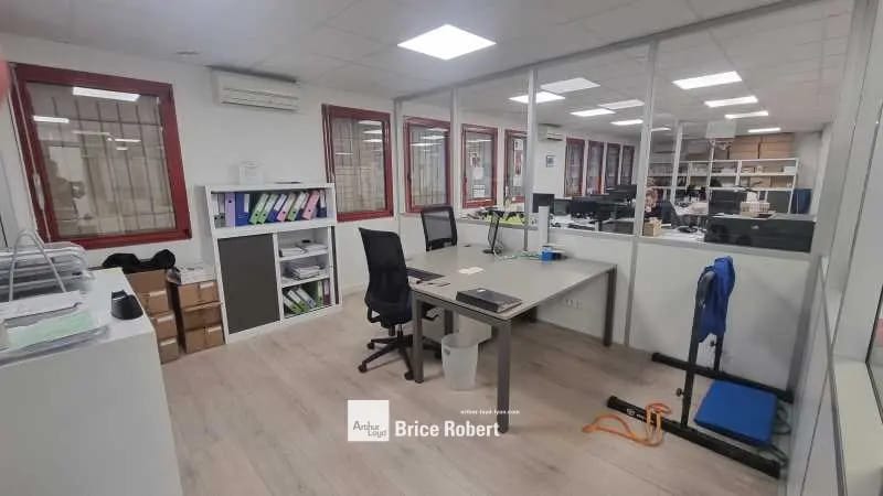 Office in Dardilly for sale - Interior Photo - Image 2 of 11