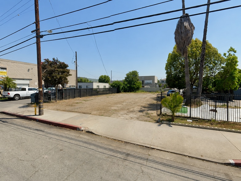 9236 Artesia Blvd, Bellflower, CA for sale - Building Photo - Image 2 of 2