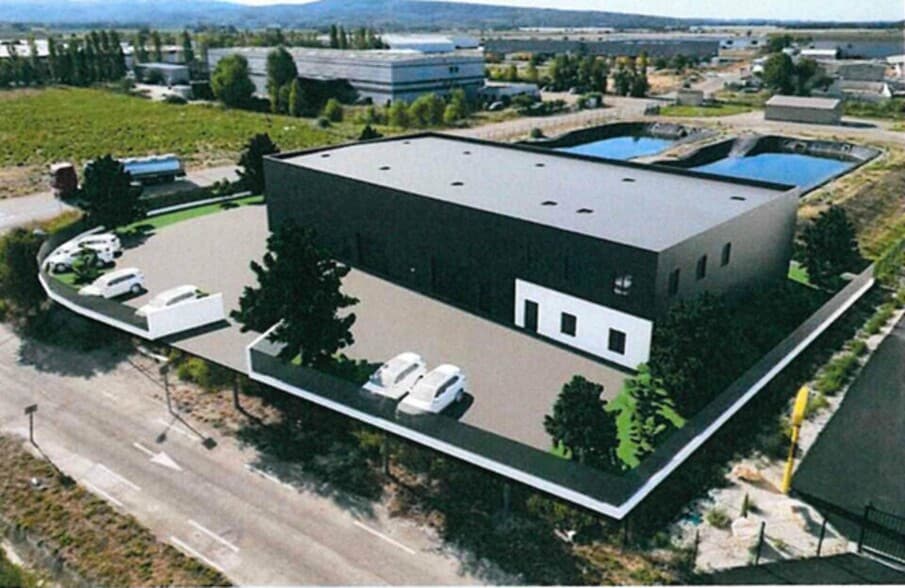 Industrial in Tarascon for lease - Aerial - Image 2 of 5