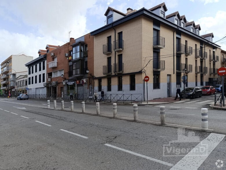 Avenida Constitución, 66, Torrejón de Ardoz, Madrid for sale - Primary Photo - Image 1 of 2