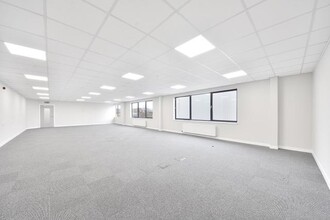 1A Westerton Rd, Broxburn for lease Interior Photo- Image 2 of 2