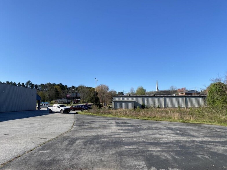Big A -1, Toccoa, GA à vendre - Photo du bâtiment - Image 3 de 7