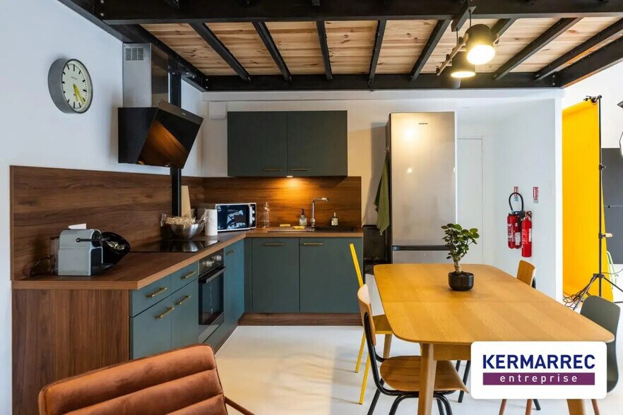 Bureau dans Nantes à louer - Photo du bâtiment - Image 2 de 6