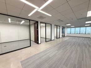 18201 Von Karman Ave, Irvine, CA for lease Building Photo- Image 2 of 12