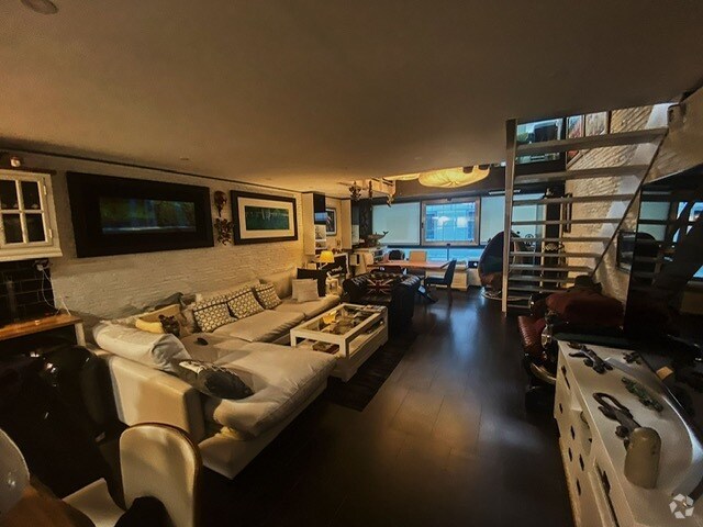 Office in Madrid, Madrid for sale Interior Photo- Image 1 of 2