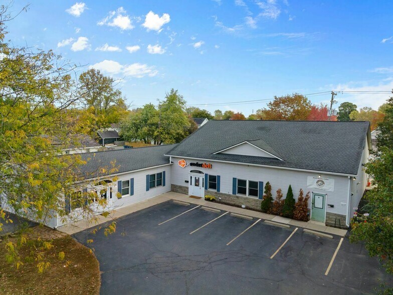 1108 S 8th St, Noblesville, IN for lease - Building Photo - Image 2 of 26