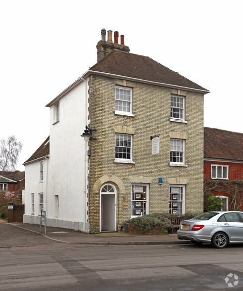 39 Church St, Wye à louer - Photo principale - Image 1 de 2