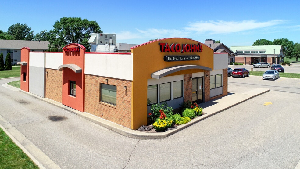 1401 State St N, Waseca, MN for lease - Building Photo - Image 2 of 16