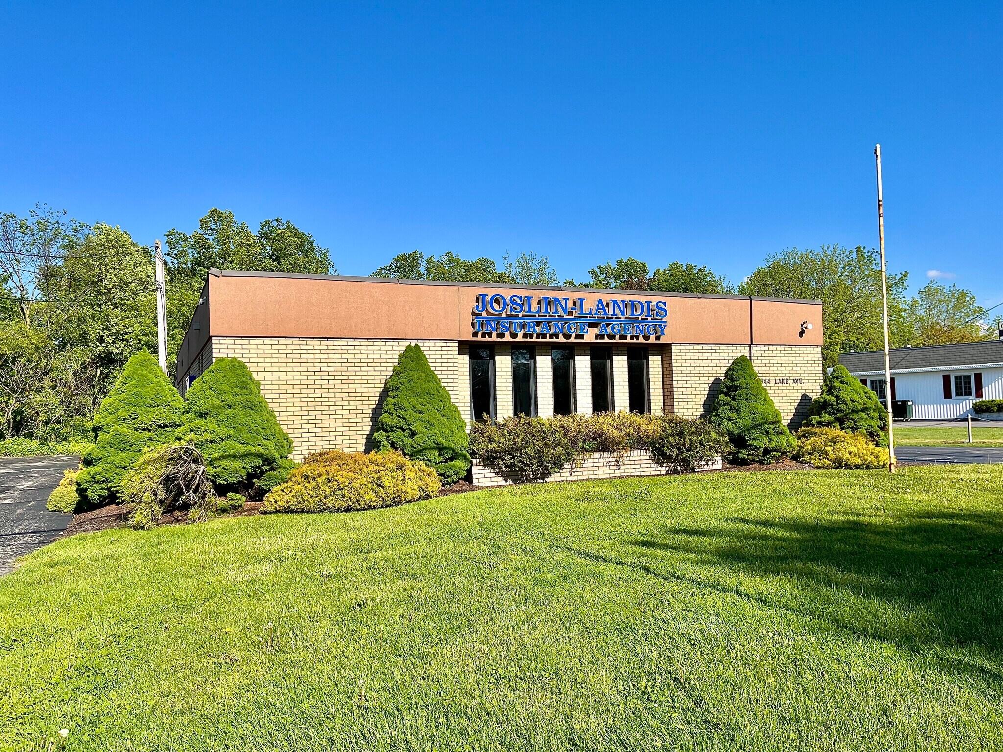 944 Lake Ave, Ashtabula, OH à vendre Photo principale- Image 1 de 1