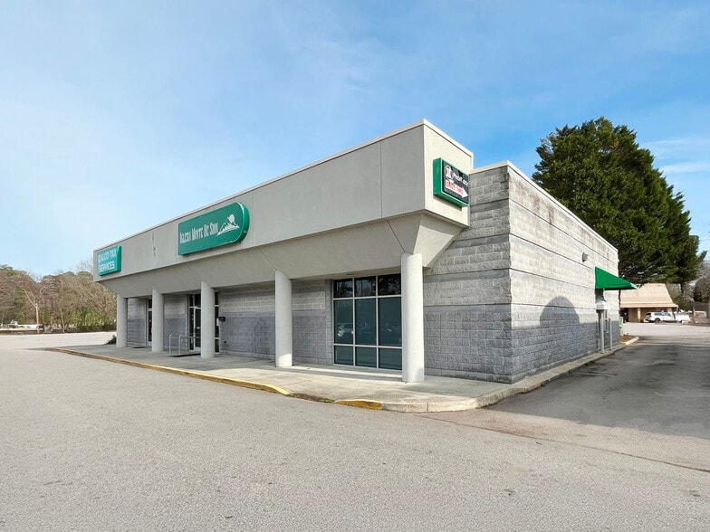 Vandora Springs Road Portfolio portfolio of 3 properties for sale on LoopNet.ca - Building Photo - Image 3 of 7