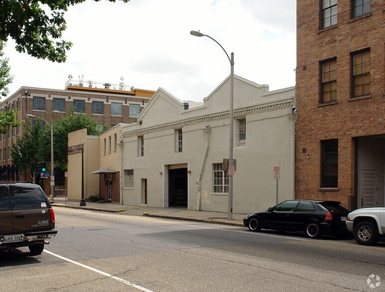747 Tchoupitoulas St, New Orleans, LA à vendre - Photo du bâtiment - Image 3 de 38