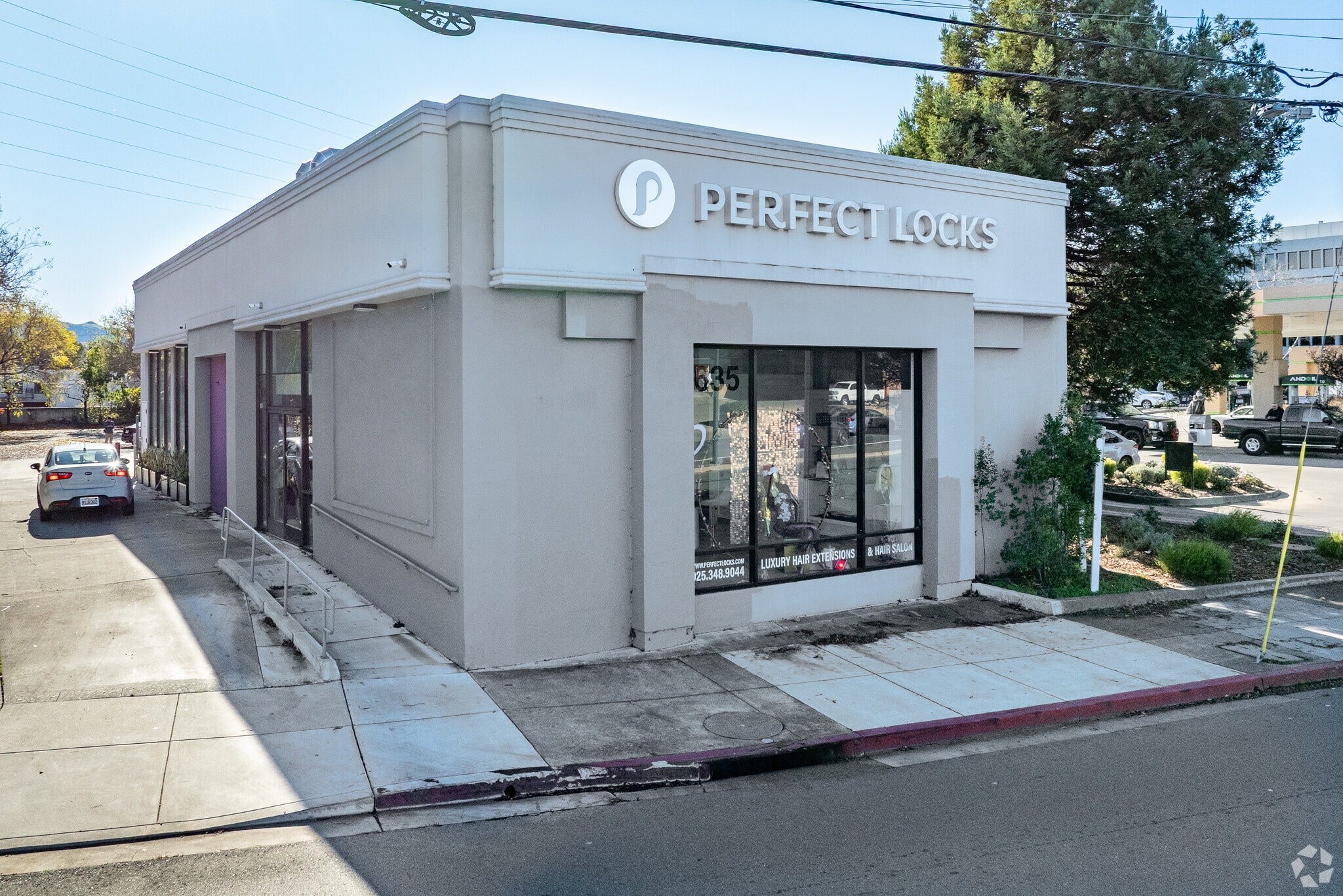 635 Ygnacio Valley Rd, Walnut Creek, CA for sale Primary Photo- Image 1 of 59