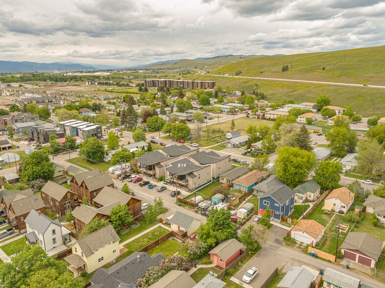 819 Charlo St, Missoula, MT for sale - Primary Photo - Image 1 of 28