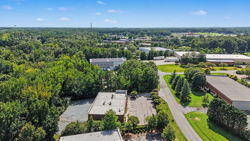 2814 Gray Fox Rd, Monroe, NC for sale - Building Photo - Image 3 of 14