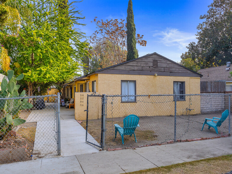 210 N Florence St, Burbank, CA for sale - Primary Photo - Image 1 of 50