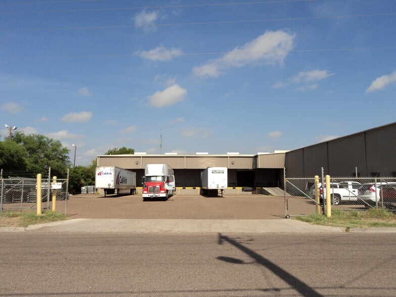 9200 San Mateo Dr, Laredo, TX à vendre - Photo du bâtiment - Image 3 de 3