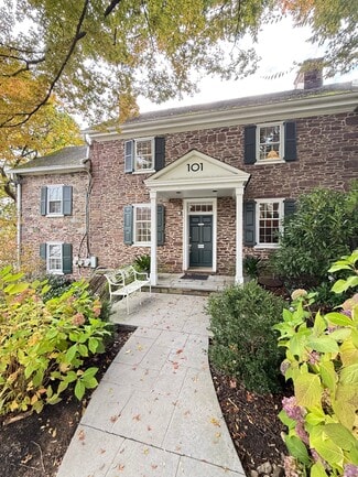 Plus de détails pour 1107 Taylorsville Rd, Washington Crossing, PA - Bureau à louer