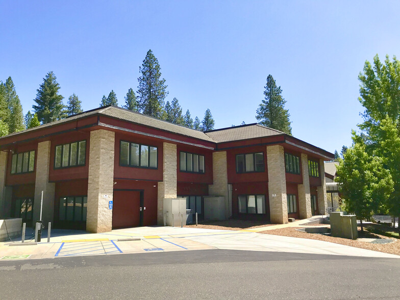 138 New Mohawk Rd, Nevada City, CA for lease - Building Photo - Image 1 of 1