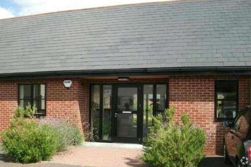 Fryern Court Rd, Fordingbridge for lease - Primary Photo - Image 1 of 18