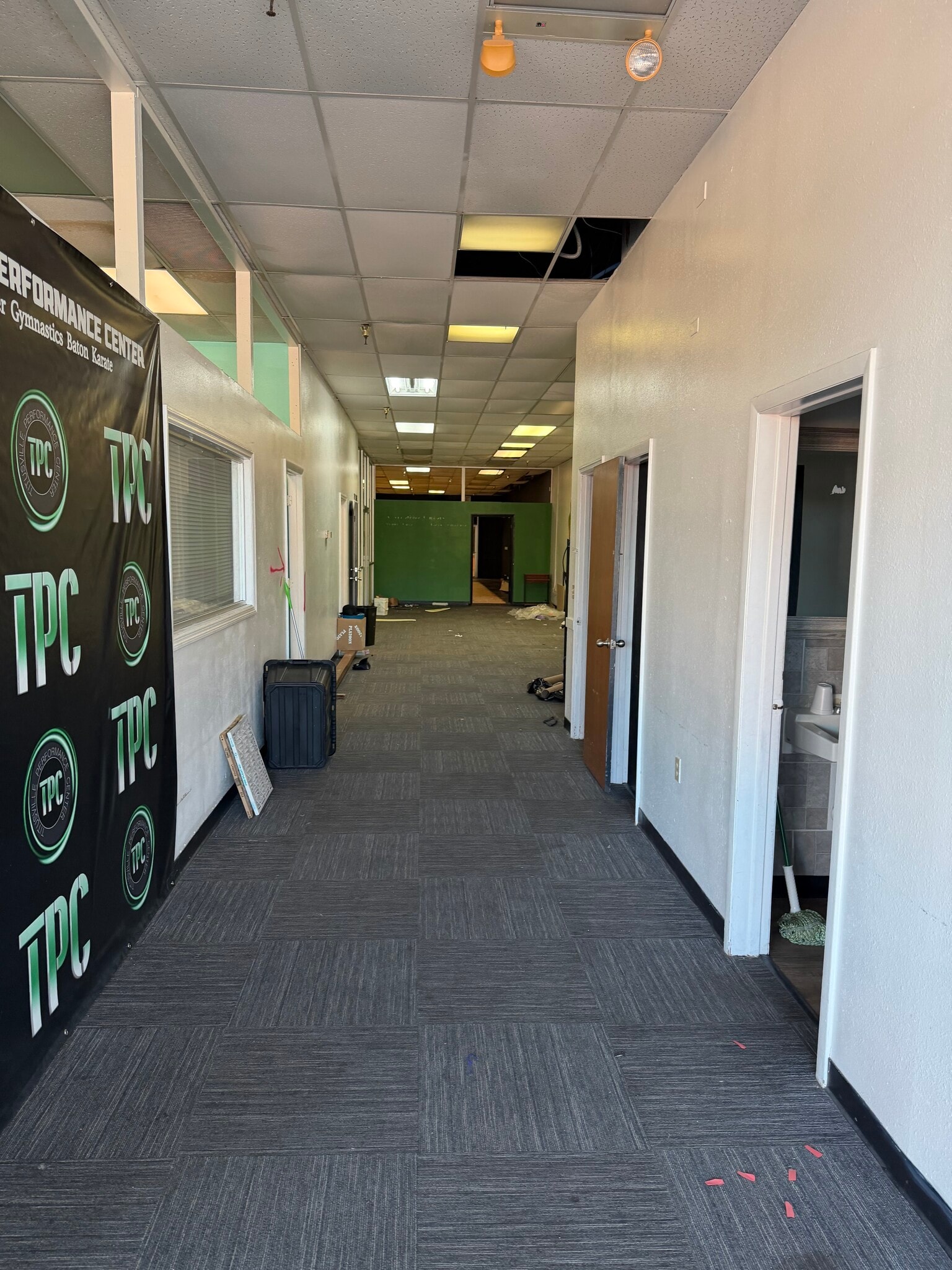 3550 S Washington Ave, Titusville, FL à louer Photo intérieure- Image 1 de 5