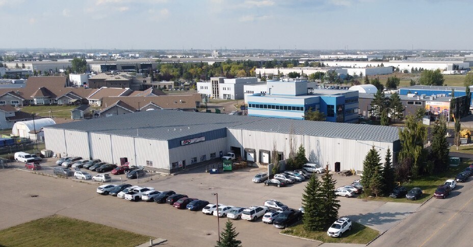 17531 114th Ave NW, Edmonton, AB à vendre Aérien- Image 1 de 6