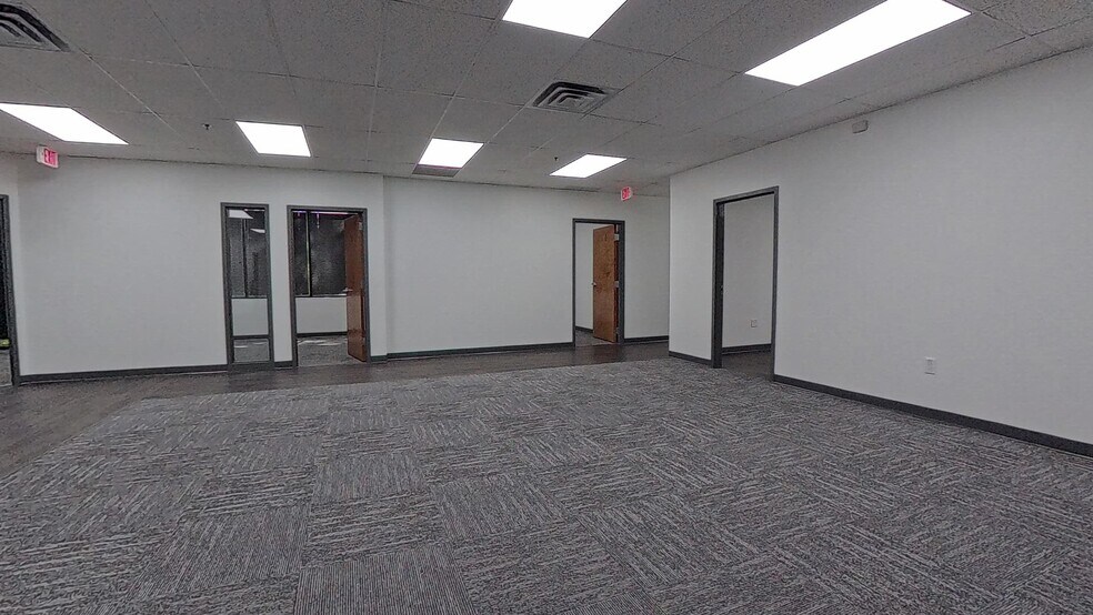 3905 Steve Reynolds Blvd, Norcross, GA à louer - Vidéo sur l’inscription commerciale - Image 2 de 7