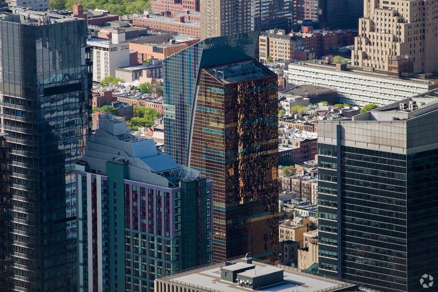 270 W 43rd St, New York, NY à vendre - Photo principale - Image 1 de 1