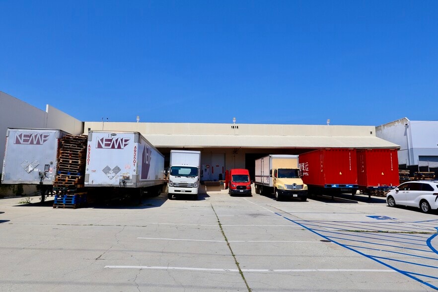 1616 Beach St, Montebello, CA for lease - Building Photo - Image 1 of 4